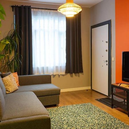 Cosy Flat With A Garden In Central Kadikoy Istanboel Buitenkant foto