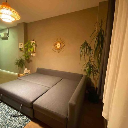 Cosy Flat With A Garden In Central Kadikoy Istanboel Buitenkant foto